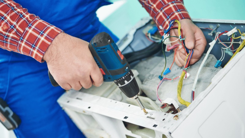 Kırkağaç Beko Beko çamaşır makinesi kart tamiri – Su almama arızası orijinal parça ile giderildi. - Teknik servis örneği